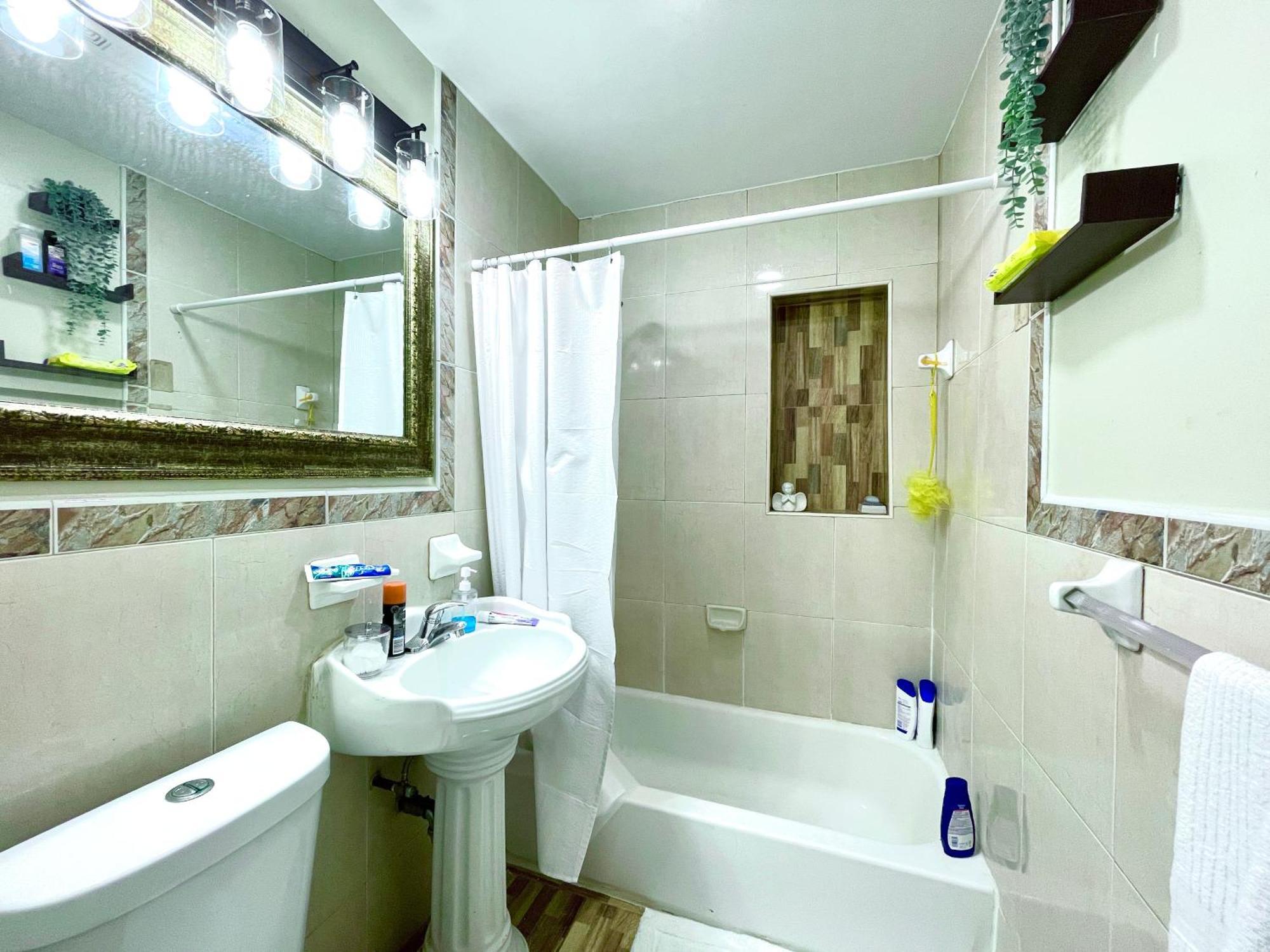 Akeyi Miami305 Private Bedrooms Dış mekan fotoğraf