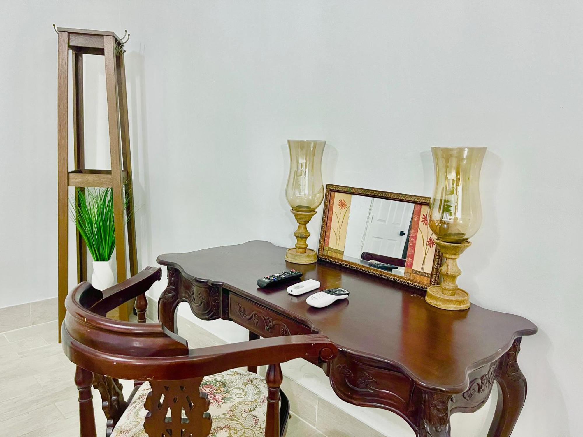 Akeyi Miami305 Private Bedrooms Dış mekan fotoğraf